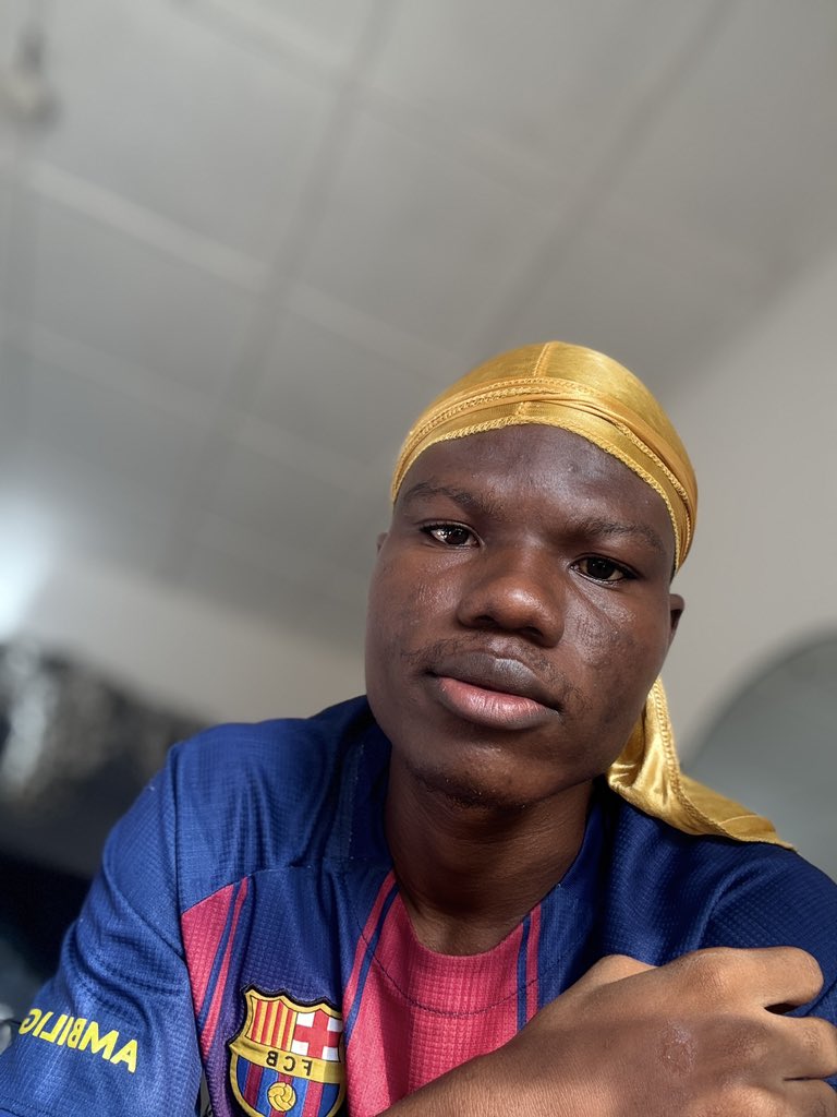 ᴛʜᴇᴍᴀɴᴛᴀɪʟᴏʀ 👻✂️ tweet media