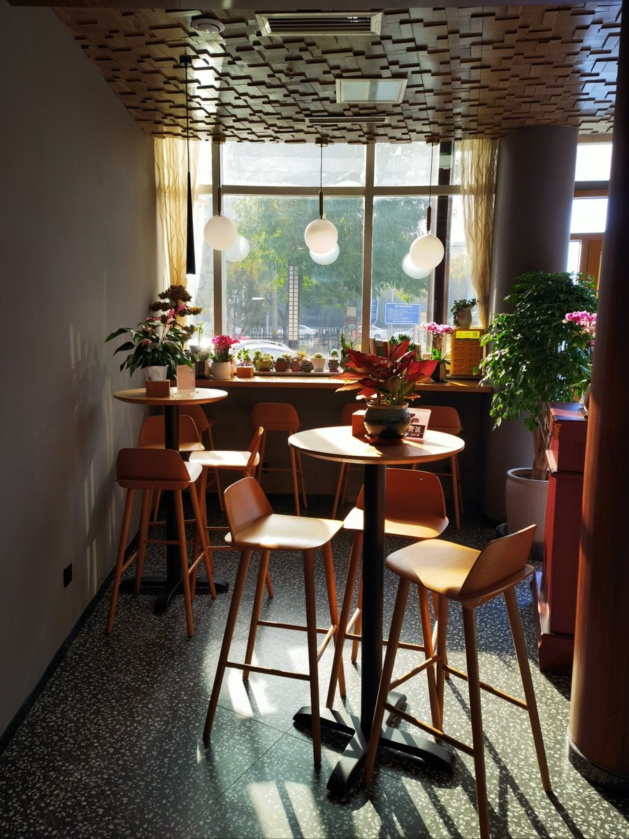 Joe Schmoe tweet media