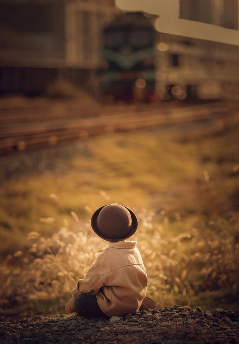 JEAUNEIL tweet media