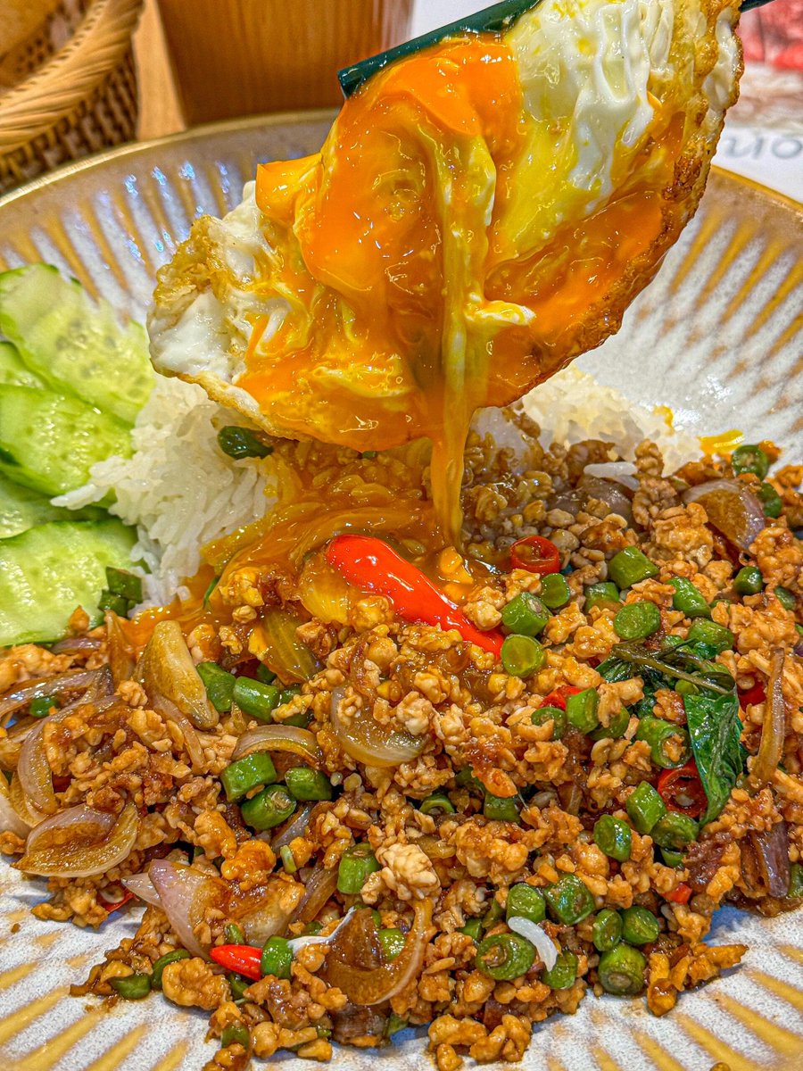 B. Hariharan tweet media