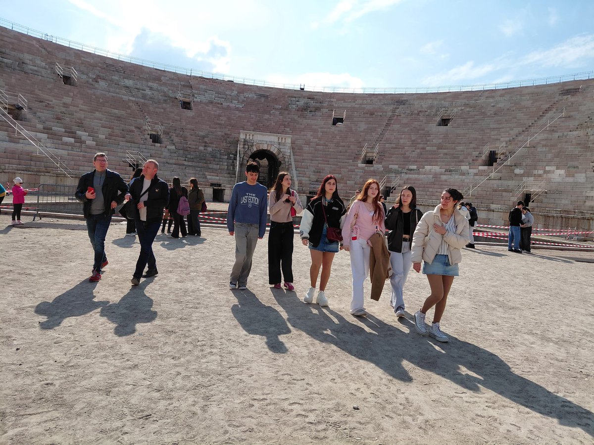 Ins Martí i Franquès tweet media