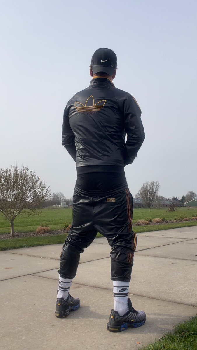 ProllMaster tweet media