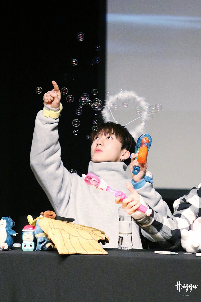 hourly binnie tweet media