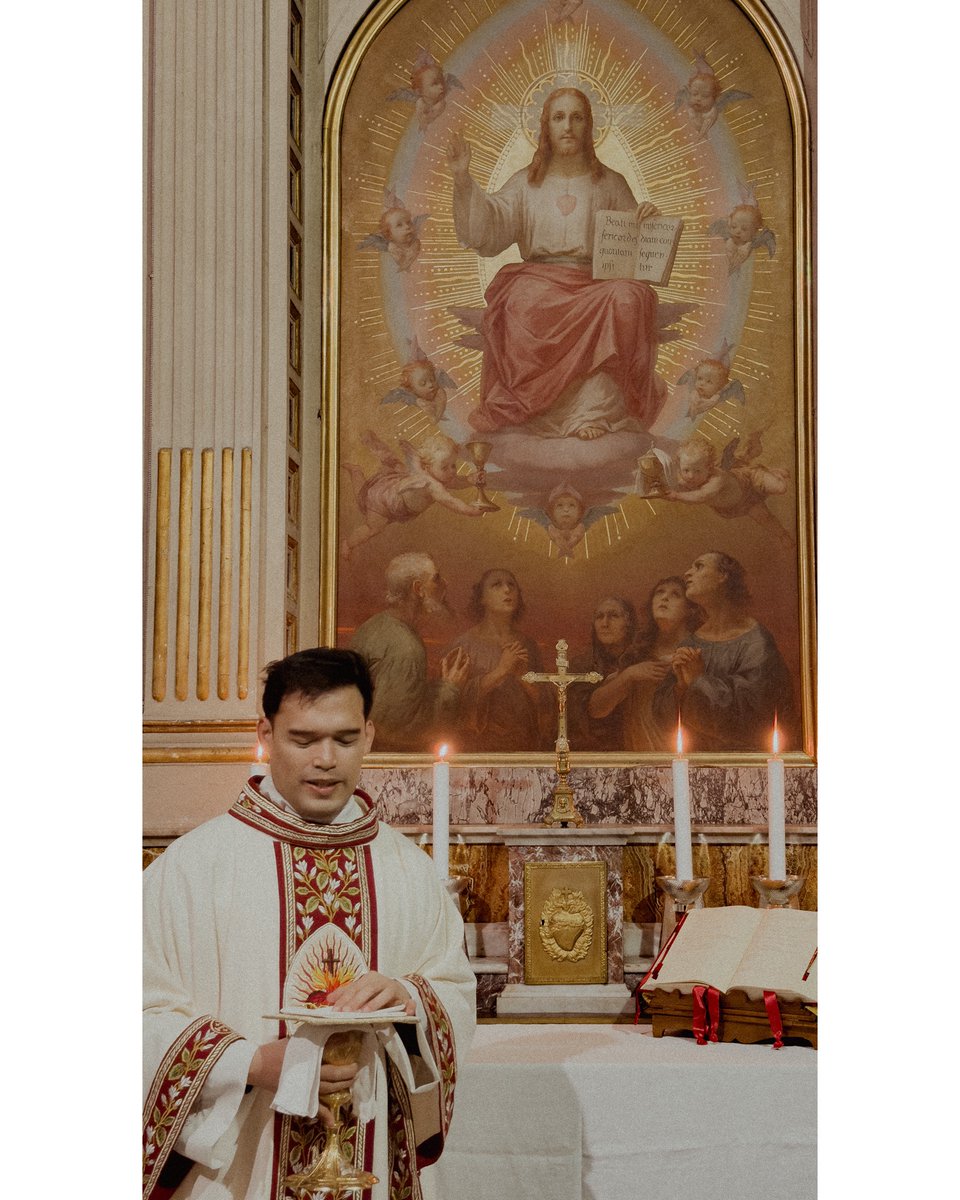 popmonkph's tweet photo. 5th Presbyteral Ordination. Thank You, dearest Lord for this humbling grace to love and serve You and Your people as a priest. May You continue making me a shepherd after Your own Heart! https://t.co/aMbwC5LqKj