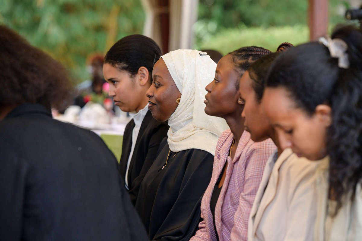 AkiraChix tweet media