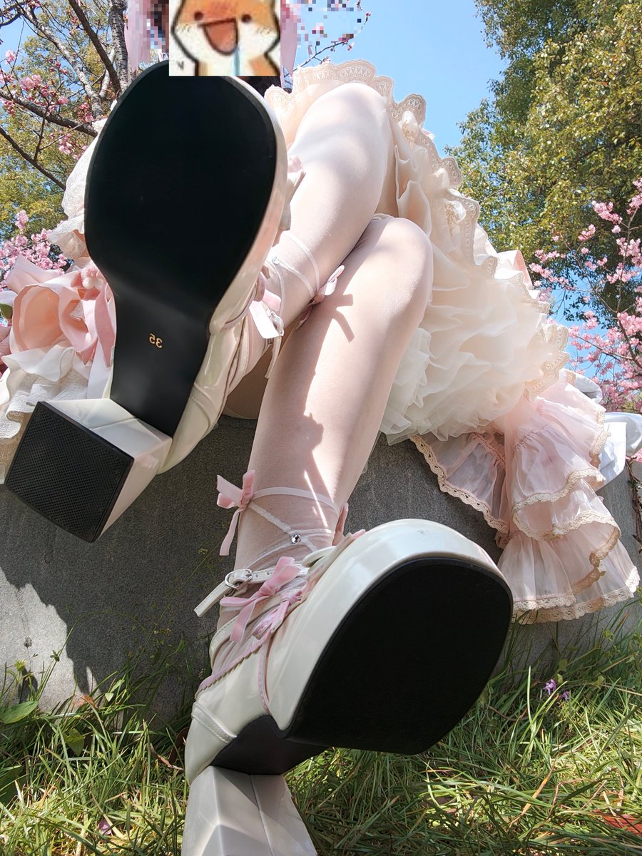 小魔仙萝莉S-北京 tweet media