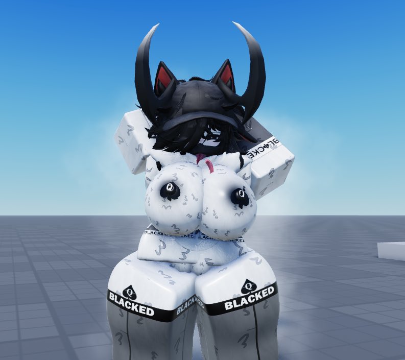 AoiAk0's tweet photo. Oh My~ who will be my first one?~
#rr34 #rosex #robloxsex #robloxcondos #robloxcondo https://t.co/tSmuXqK8kJ
