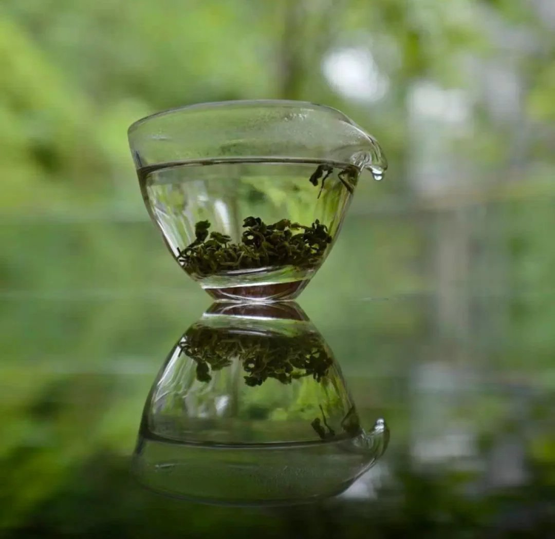 Slender man tweet media