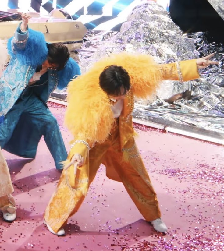 れおな tweet media