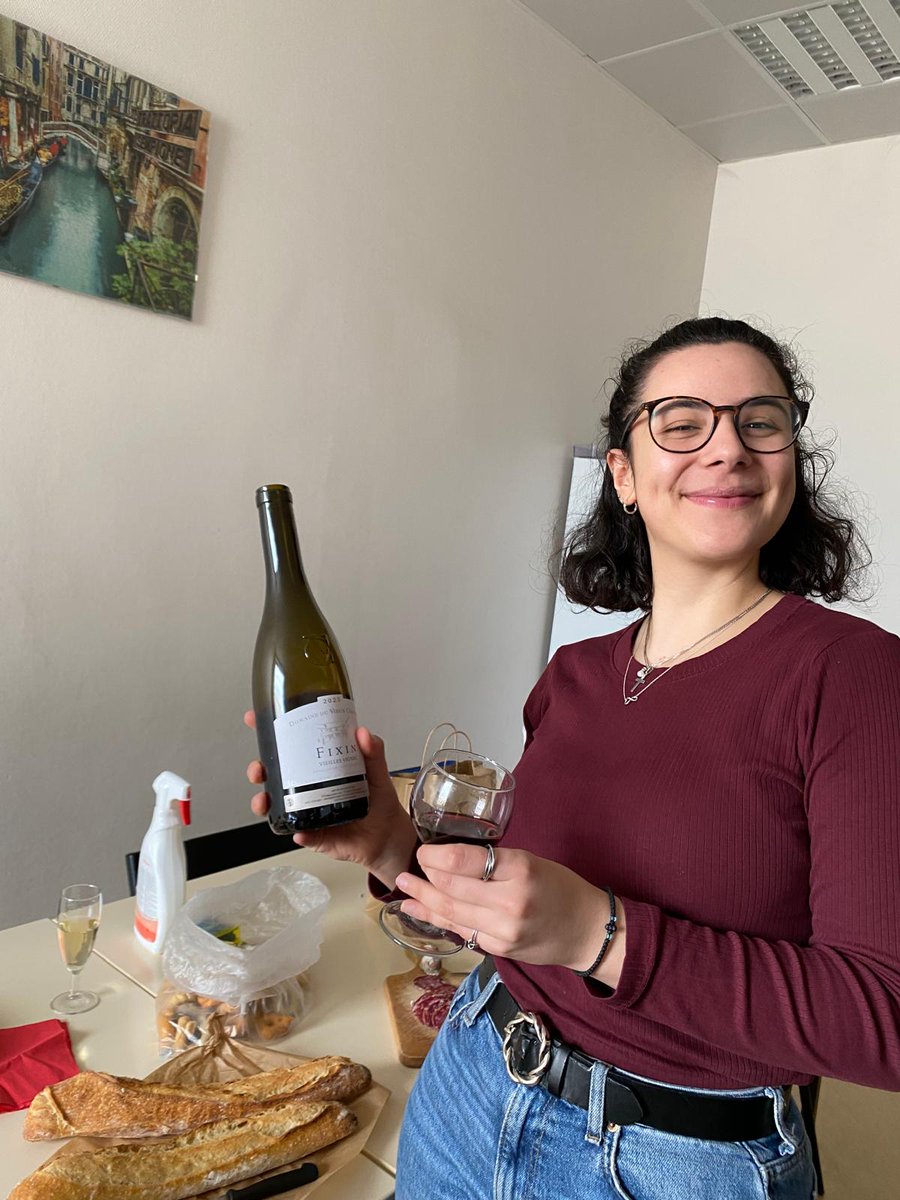 Trail4L's tweet photo. ✨Stamatia Liakopoulou from Anyo Labs is at INSERM-Dijon and enjoying a Fika, Dijon-style. Alongside the scientific exchange and research activities, these moments offer a great opportunity to strengthen collaboration and share experiences within the #CHIRONProject. https://t.co/6Tx2ElHxqW