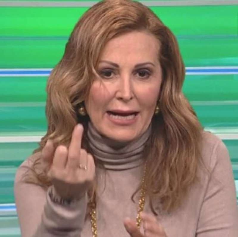 DanippaLippa 🏀 tweet media