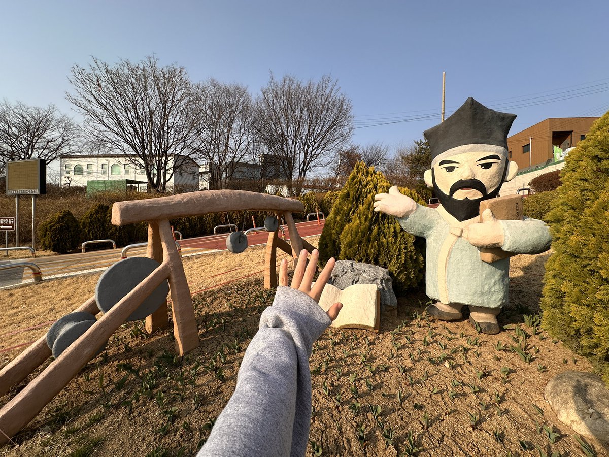 퍼포머티브 골게 tweet media