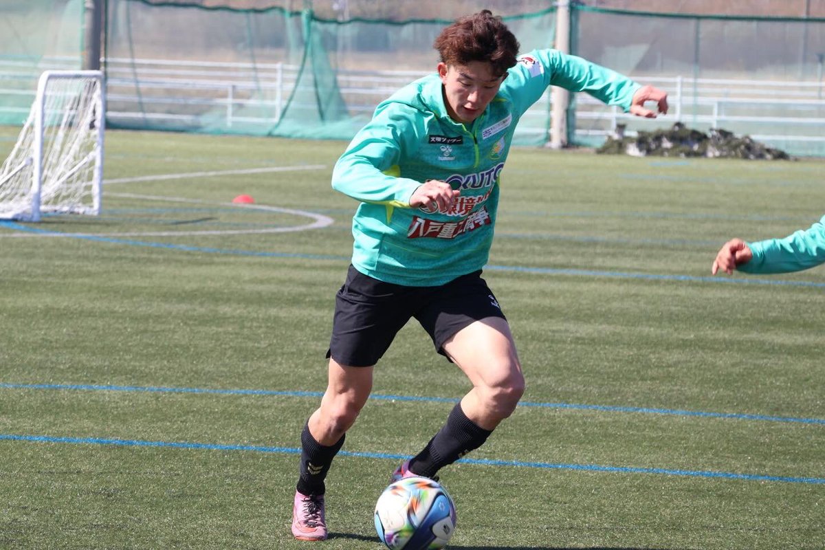 ヴァンラーレ八戸【公式】🦑 tweet media