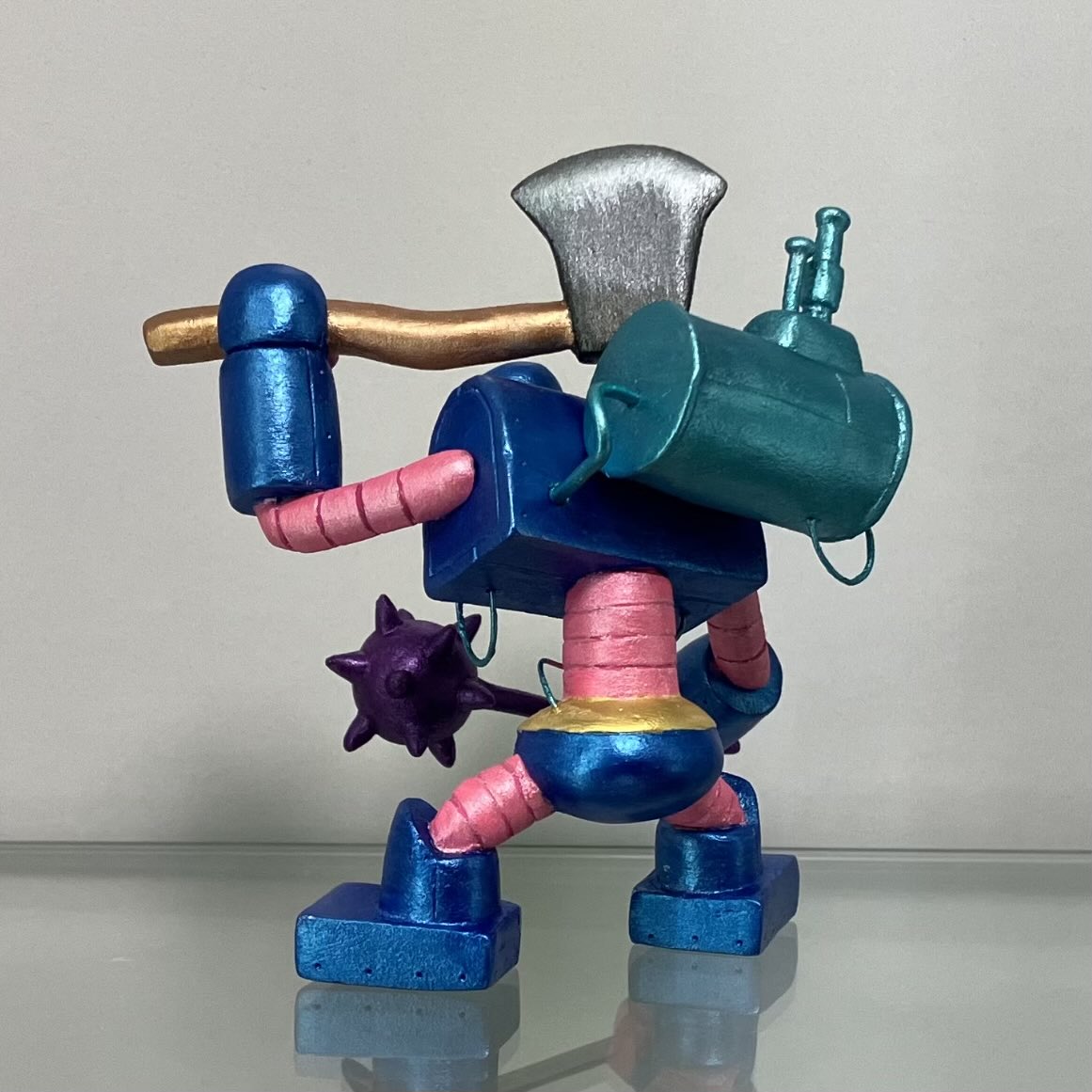 iguanya_clay's tweet photo. ドラゴンクエスト7より、「からくり兵」のフィギュアを作りました。
(「プロトキラー」も同じ見た目です)

フォロッド(過去)のシナリオに大きく関わるため印象に残るモンスターです。

#DQ7R #ドラクエ #粘土 https://t.co/QHhcUzcESz