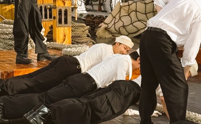 zн🐨ྀིྀི tweet media