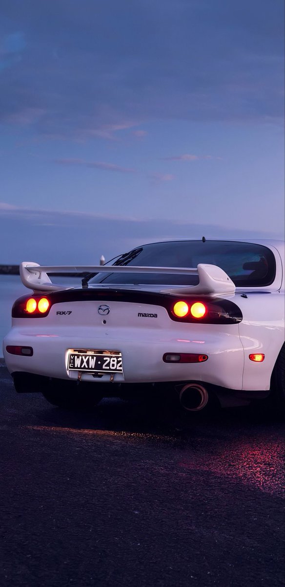 Corporate Halu tweet media