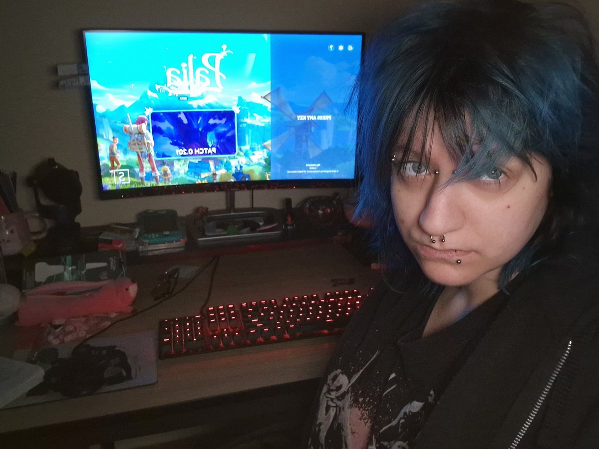 marek ¦ saw mcr 🩷 tweet media