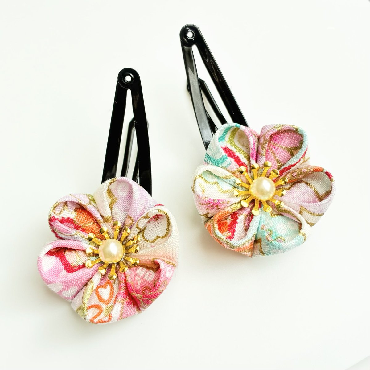 tomobrand_tomoa's tweet photo. #ぱっちんピン
#つまみ細工
#ハンドメイド

https://t.co/BVOh0Jxh7L https://t.co/MolXfZlwHi