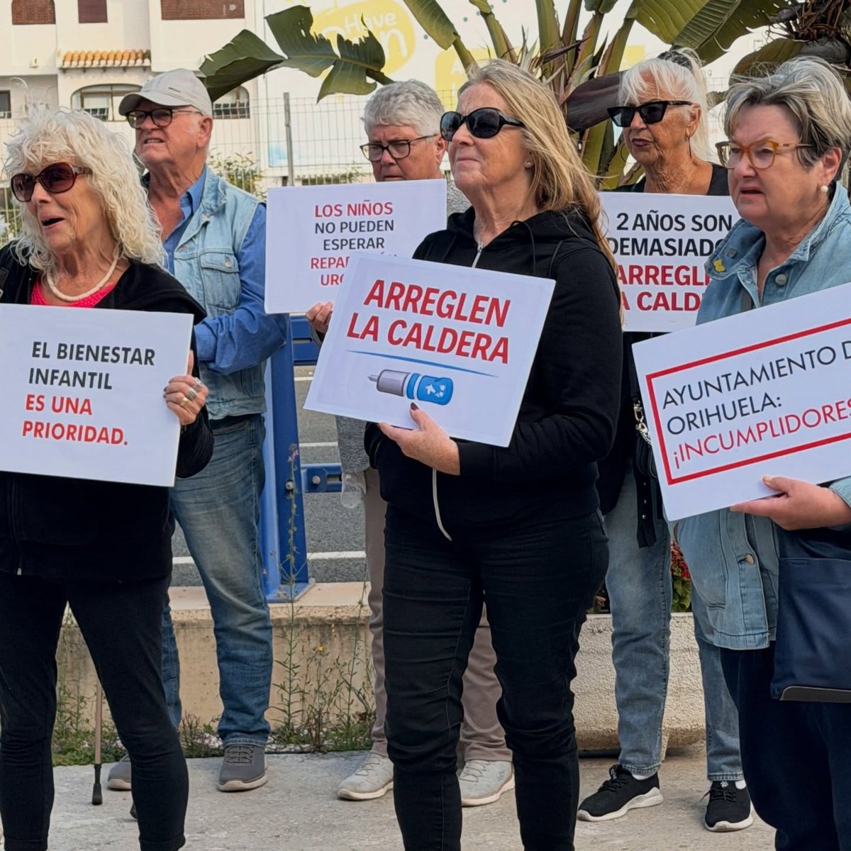 Leader Newspaper tweet media