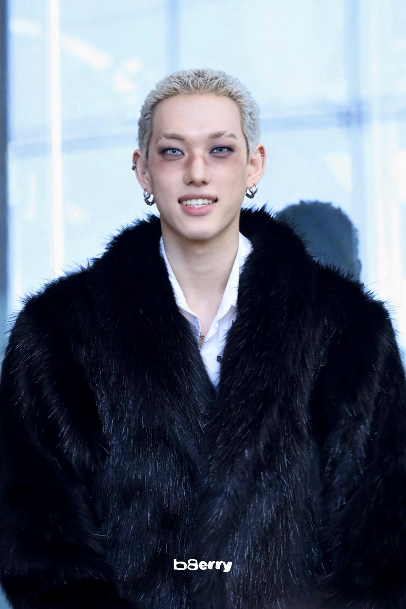 앵냥이 tweet media