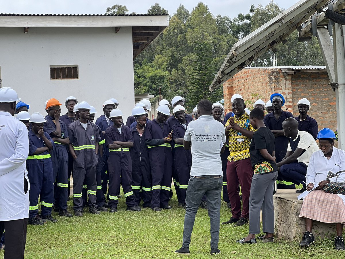 RadioPacisnews's tweet image. Today, 25th March, we were visited by learners from Arua Technical Institute Regem for an educational tour.

#SchoolTour #RadioPacis #Regem