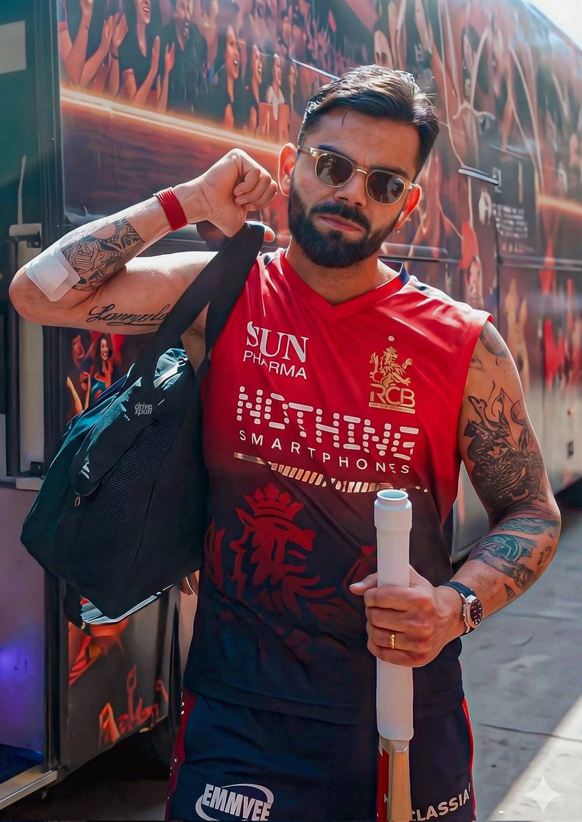 𝐊𝐨𝐡𝐥𝐢𝐧𝐚𝐭!𝟎𝐧_👑🚩 tweet media