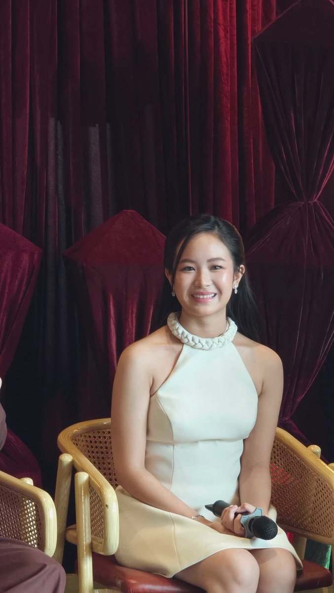 imogen meow tweet media