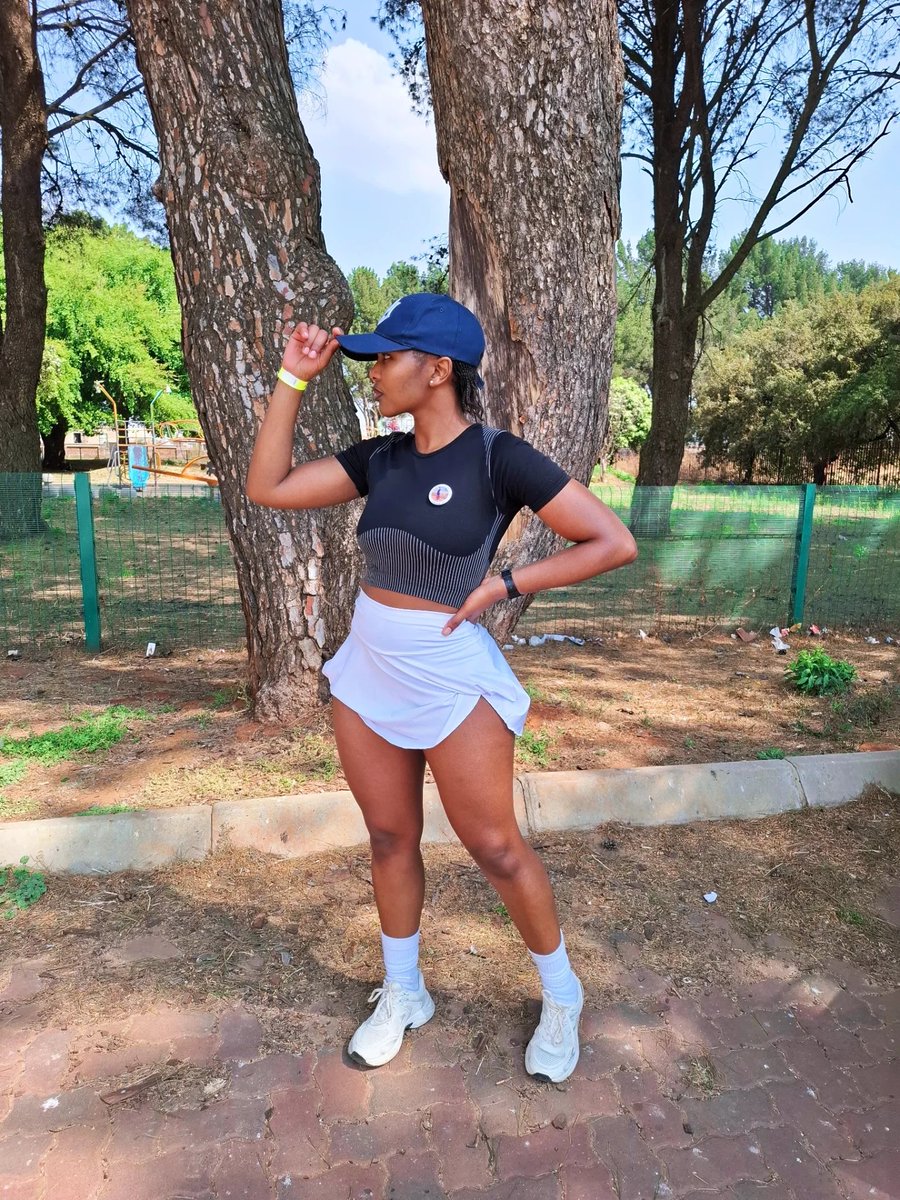 Precious🌵 tweet media