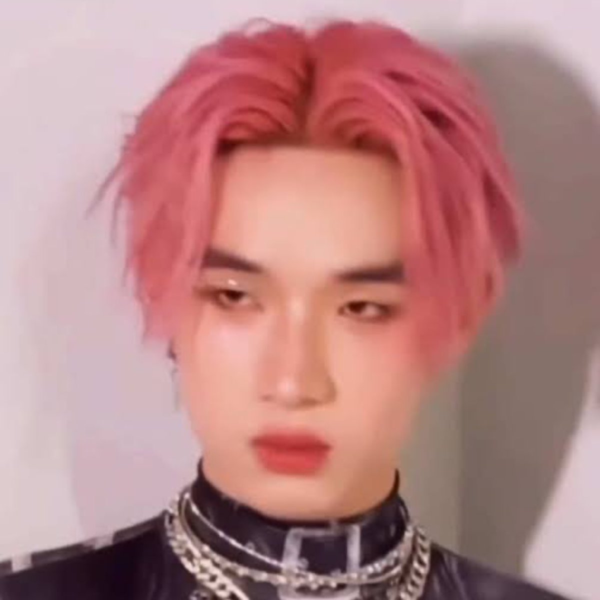 ᴊᴏɪ ★ tweet media