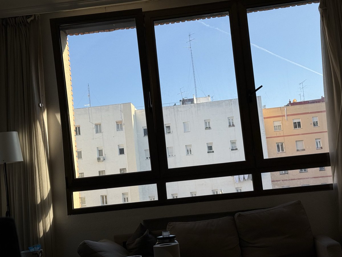 Pangolarismo tweet media