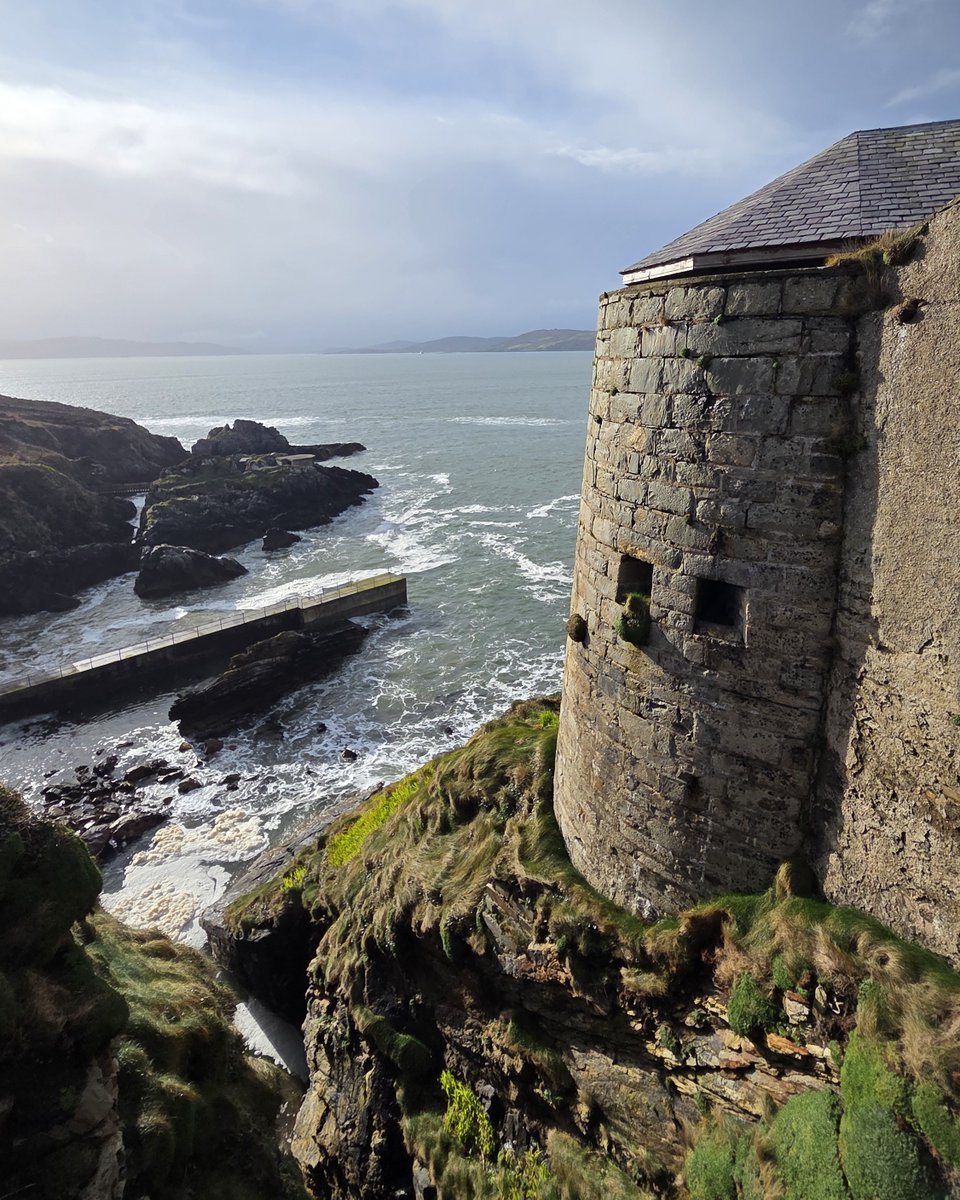 Inish View tweet media