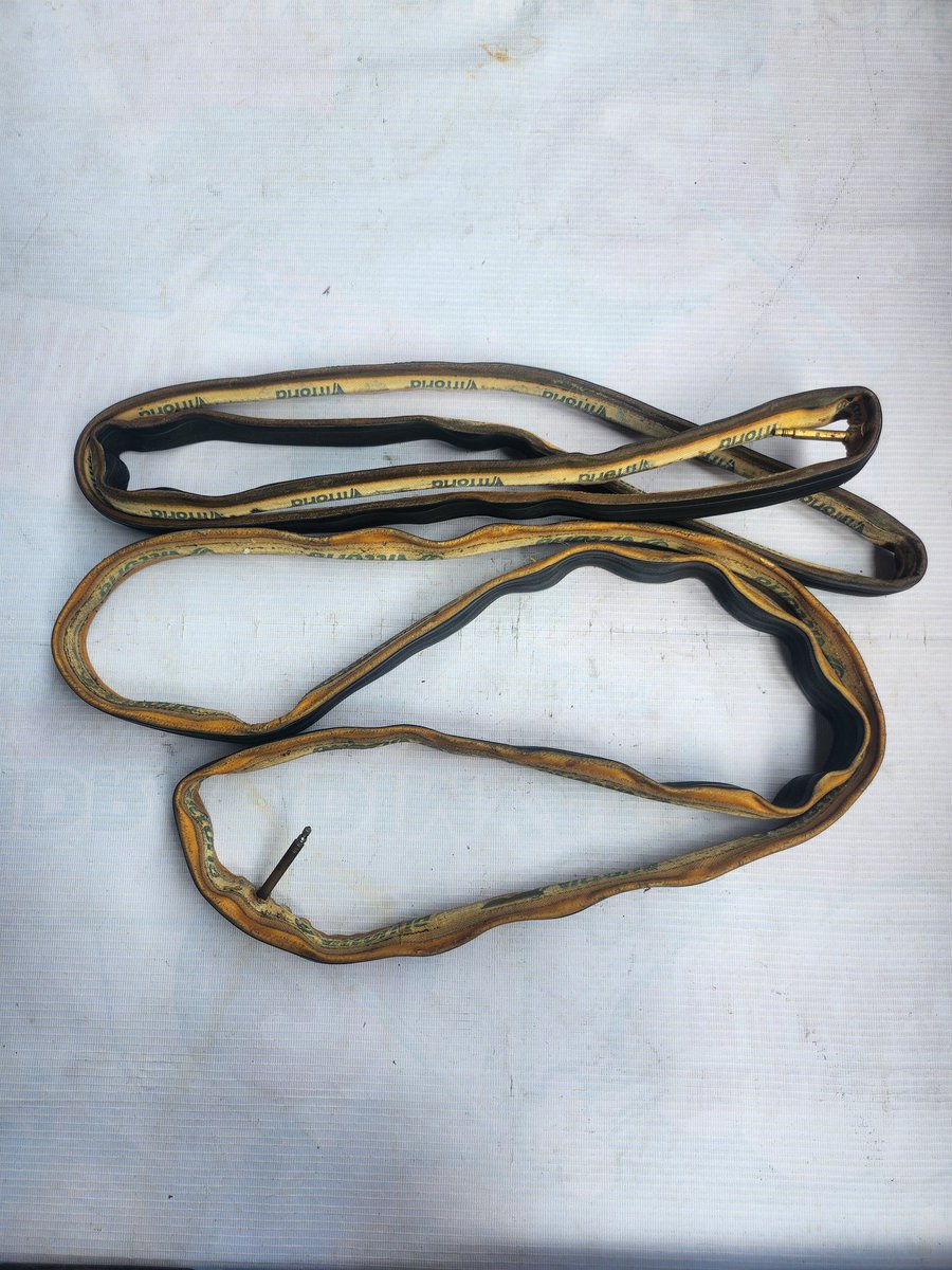 Islan Hata tweet media