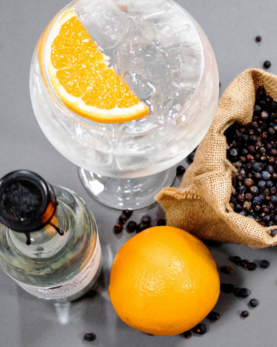 Spirit_of_Wales's tweet image. Dreaming of launching your own spirits brand?
We help businesses create bespoke gins, vodkas and rums from concept to bottle.
Start your journey with our expert distilling team.
 👉 spiritofwales.com/contact/contra…
#ContractDistilling #WelshBusiness #SpiritOfWales