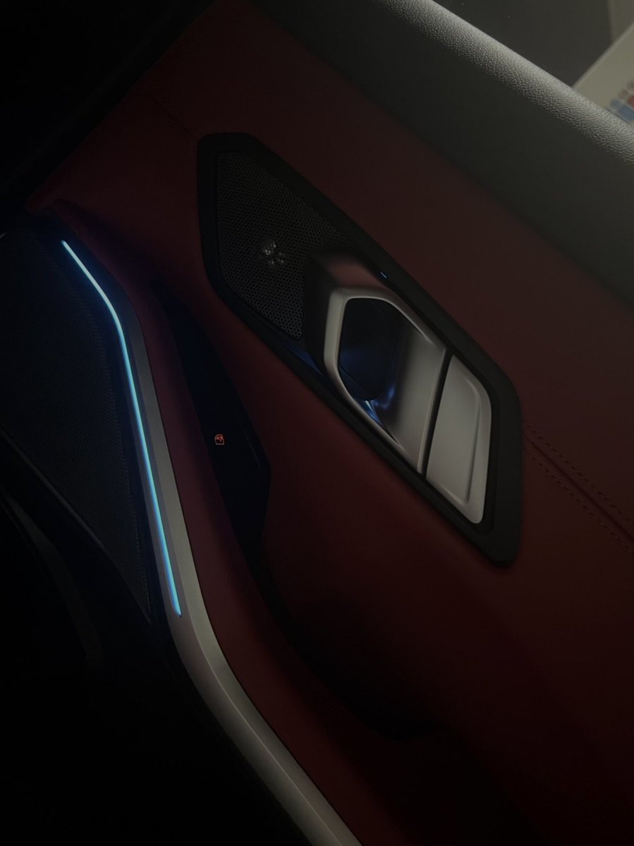 misa ♡ tweet media