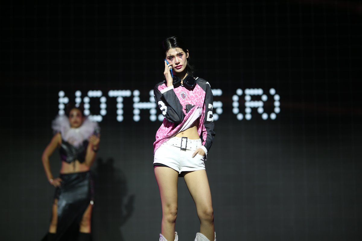 CM2 CONNECT tweet media