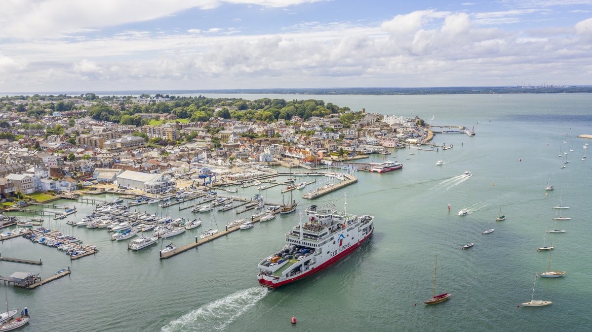 Red Funnel (IoW Ferries) tweet media
