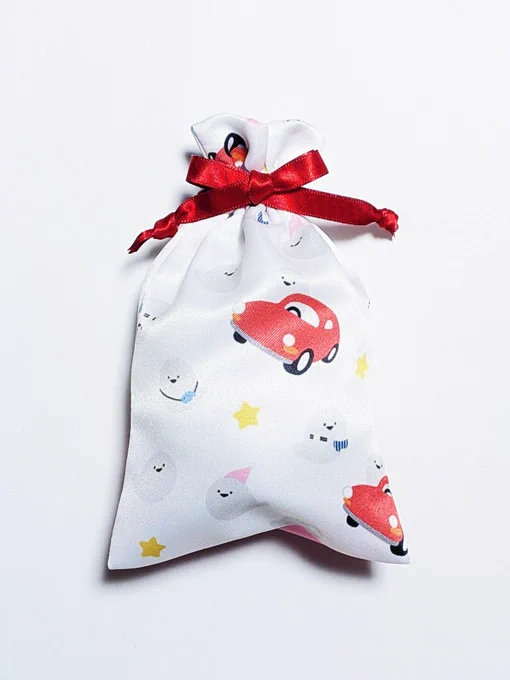 \𝑵𝑬𝑾グッズ/ ばすぴす巾着 お菓子や小物を入れて持ち歩ける 巾着ができました( ˙▽˙ )3 4月から始まる個展にて販売します!