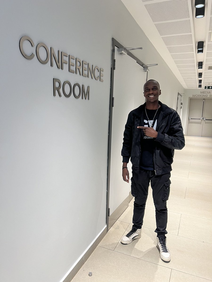 MpologomaVictor's tweet photo. Amahoro Stadium, Kigali📌

Press conference room is going to be a buzz today with nearly most of the business today hearing from the host and the teams in action tomorrow…🎙️

#GVHFootballShow | #FIFASerieswithGoma🇷🇼 https://t.co/rAc13vZRAk