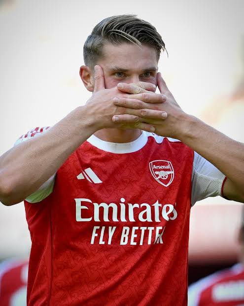 本杰明☨ tweet media