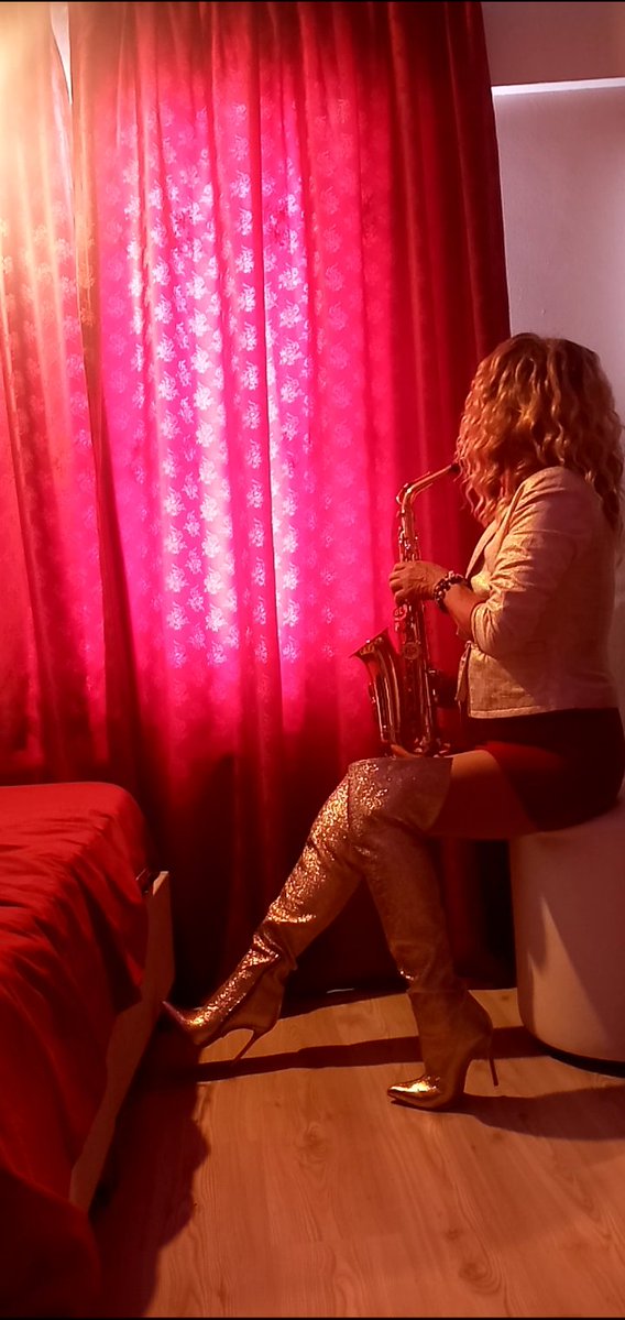 🌈HelenMonetti 2️⃣in1️⃣ tweet media