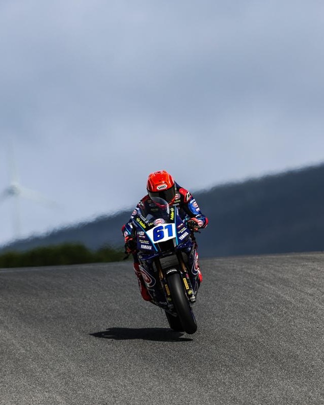 Pata Yamaha Ten Kate Racing tweet media