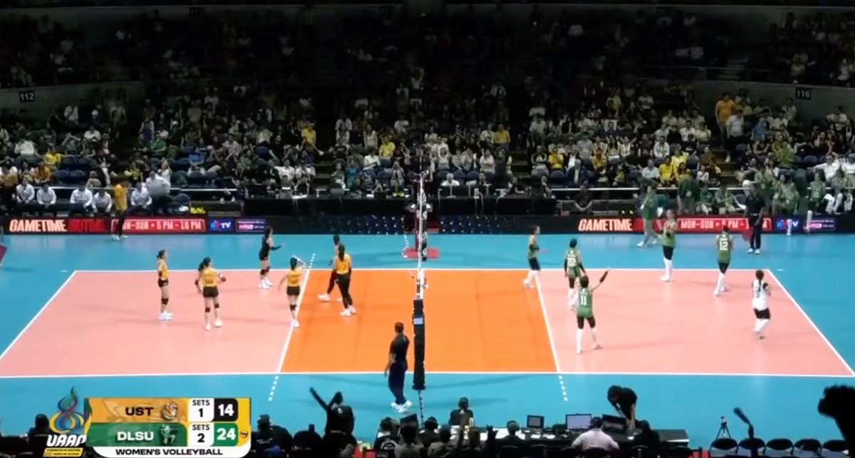 NO SWEEP... KASI 3-1! 🏹

The DLSU Lady Spikers remain spotless at 9-0 as they defeat the UST Golden Tigresses in four sets!

CONGRATS LADIES!!! ANIMO LA SALLE!!!!!!!! 💚

#UAAPSeason88