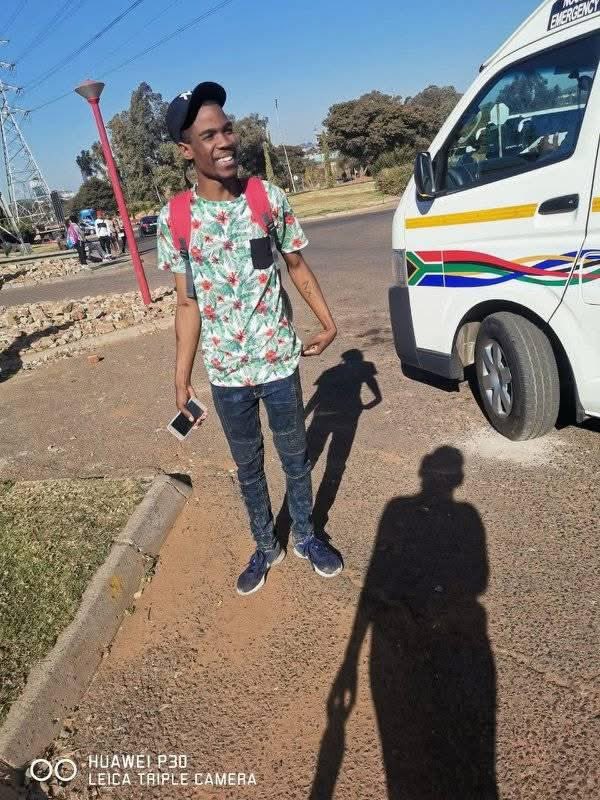 Msunu ka Johann Rupert tweet media