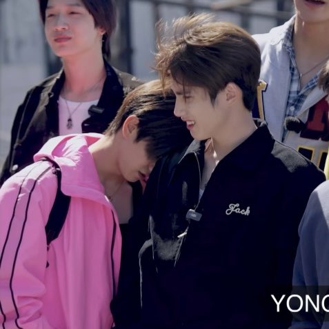 ✌︎ ' ֊' 🧱 tweet media