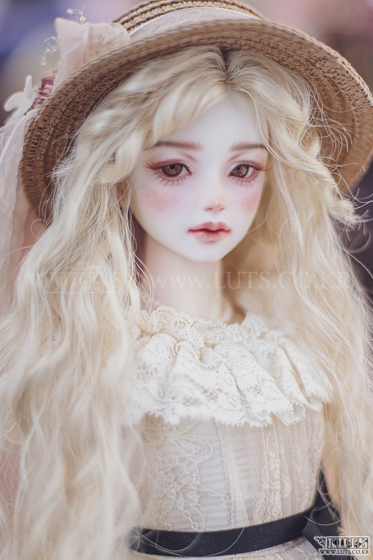 루츠돌 tweet media