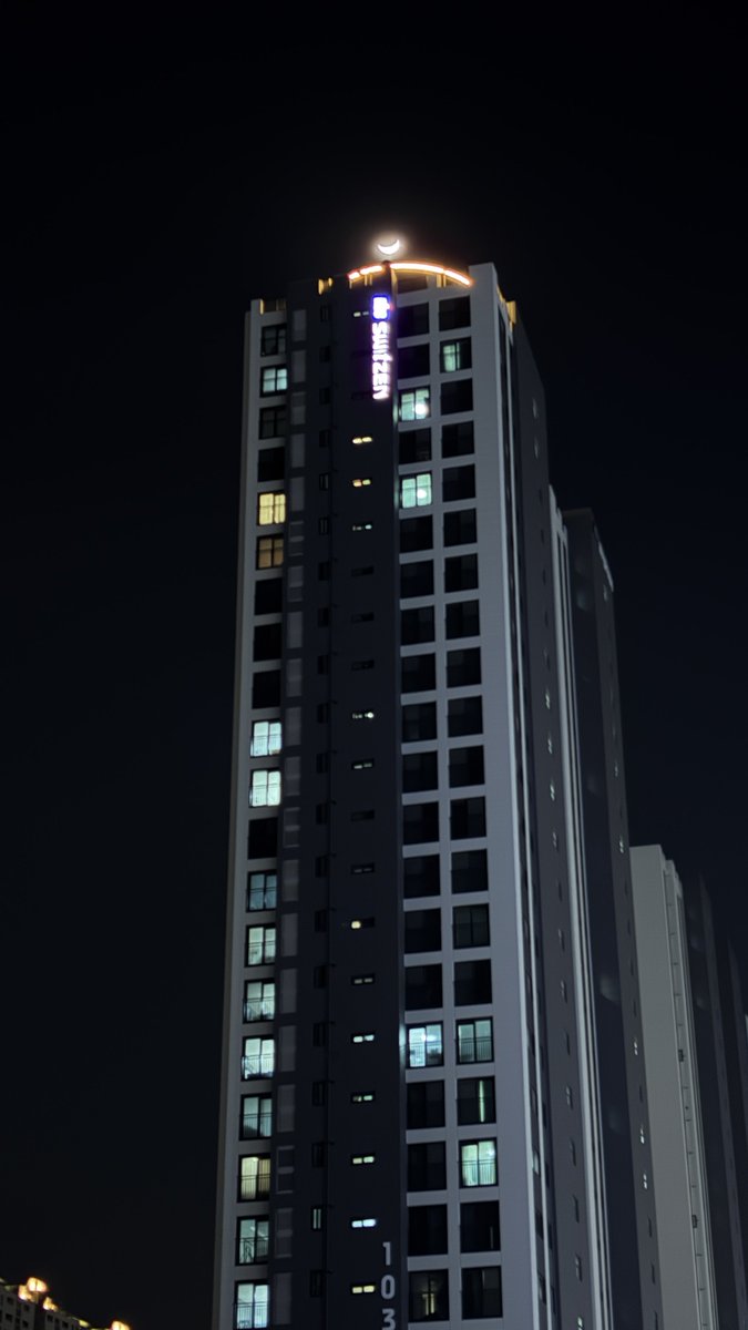 ํ๊ณ๋ น๐:์ด์ฐ ์ ์ฐ ๋๋ฌผ ๊ตฌ๋ฆ ๋ชฐ๊ณ ๋ค๋๋ ๋ ๋๋ ๋ฐ๋์ฒ๋ผ tweet media