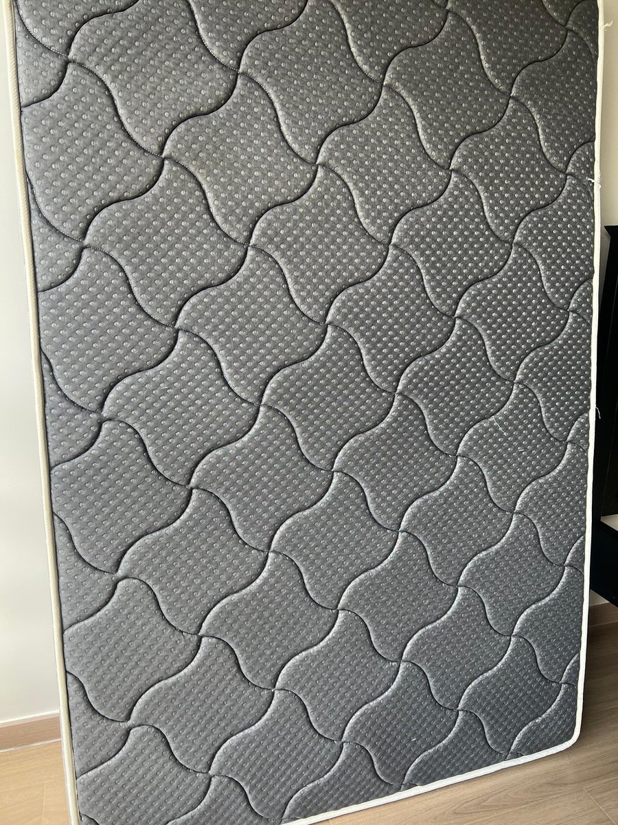 secondhand_soko tweet media