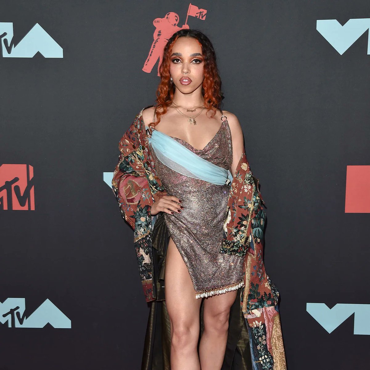 FKA Twigs Updates tweet media