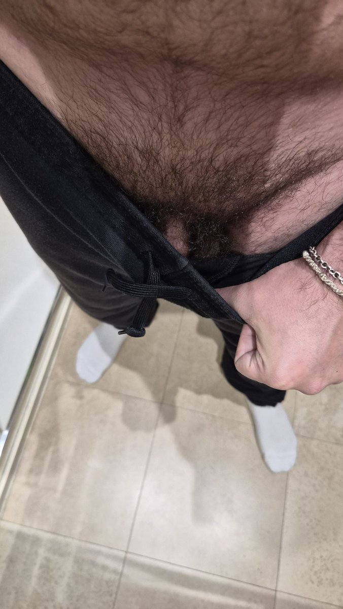 Player1987x tweet media