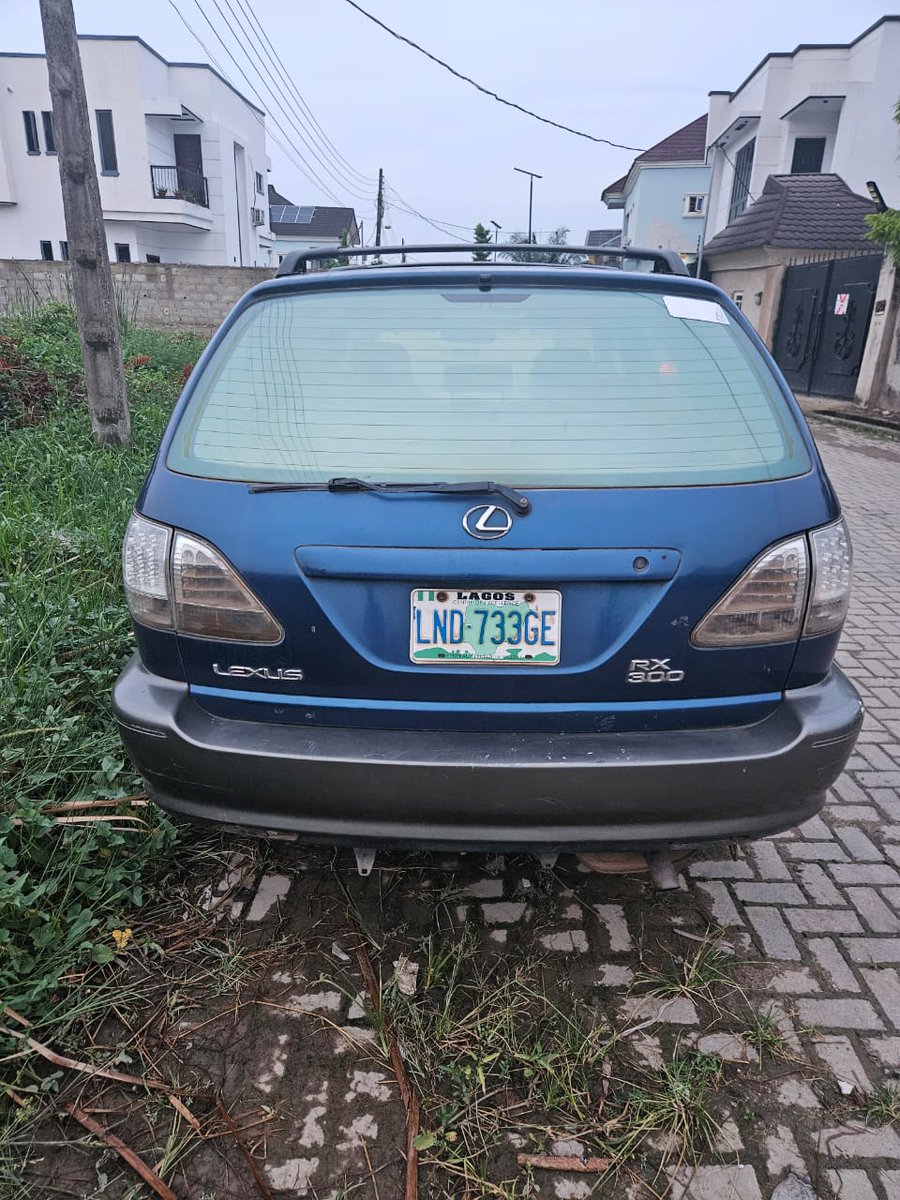 MetaCars tweet media